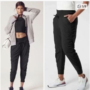 Athleta Black Attitude Lined Pant Ruched Size 12